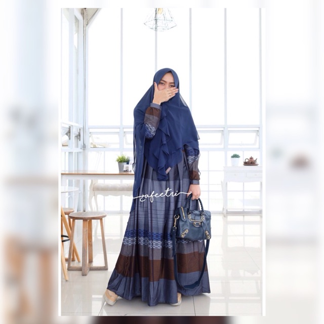 NAVY QIRANI STRIPE GAMIS SYARI ORIGINAL BY ZAFEETRI