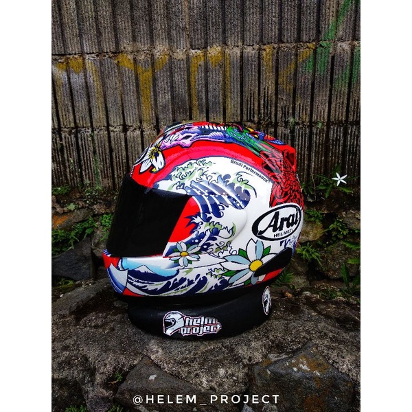 ala ala arai Oriental red ferari