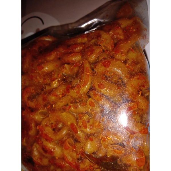 

MAKARONI PEDAS ASIN DAUN JERUK