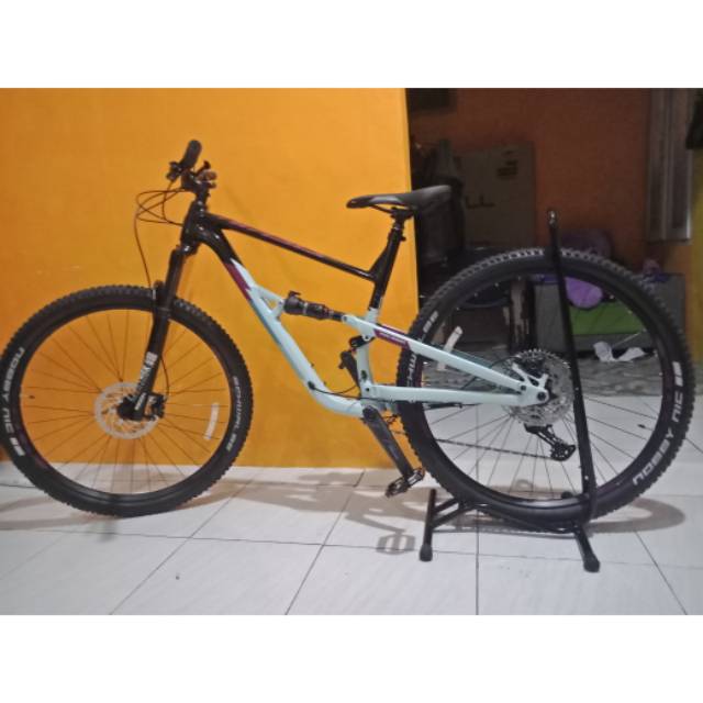 Sepeda MTB 29". Polygon siskiu D7 new. size L.