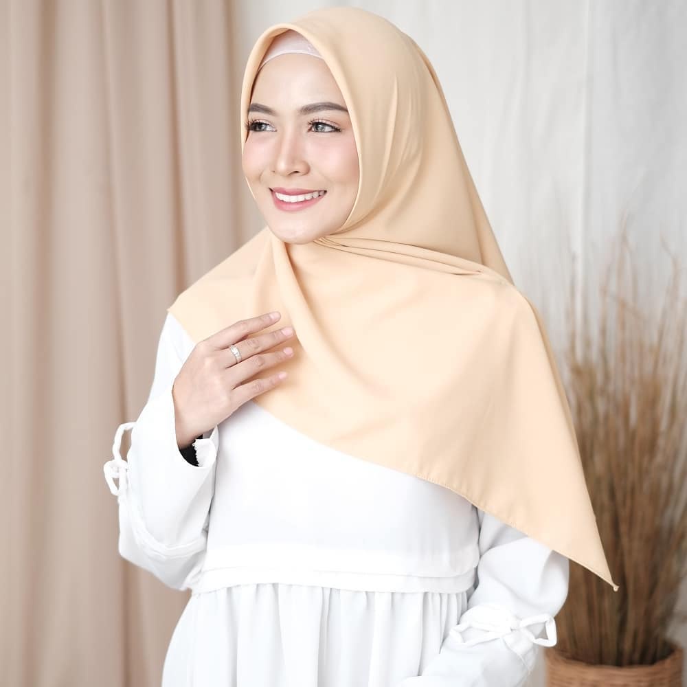 Hijab Bella Square II Hijab Segiempat Bella Square II Hijab Pollycotton II Kerudung II Jilbab-COKSU