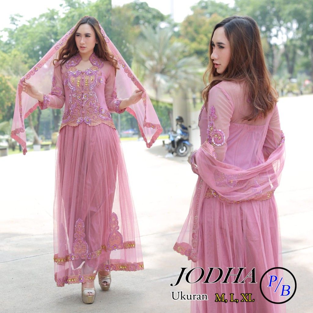 Stelan Kebaya Tulle Pink Dan Putih BW Lima Pilihan