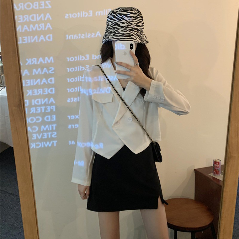 Onie Blazer Outerwear Cardigan Crop Wanita  Korean Style