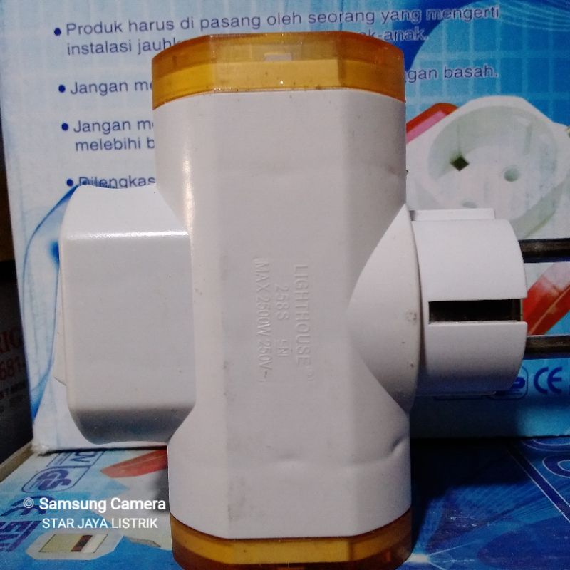 Steker T Arde + Saklar Lampu 3 Lubang Light House 258S dan DUTRON