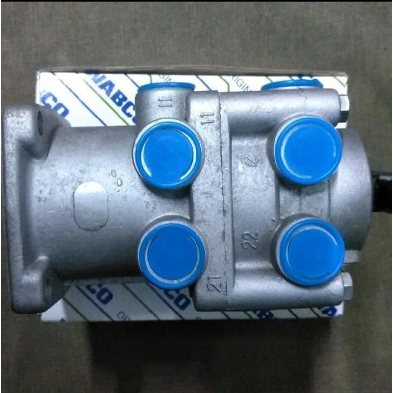 Foot Brake Valve 4613150080 WABCO