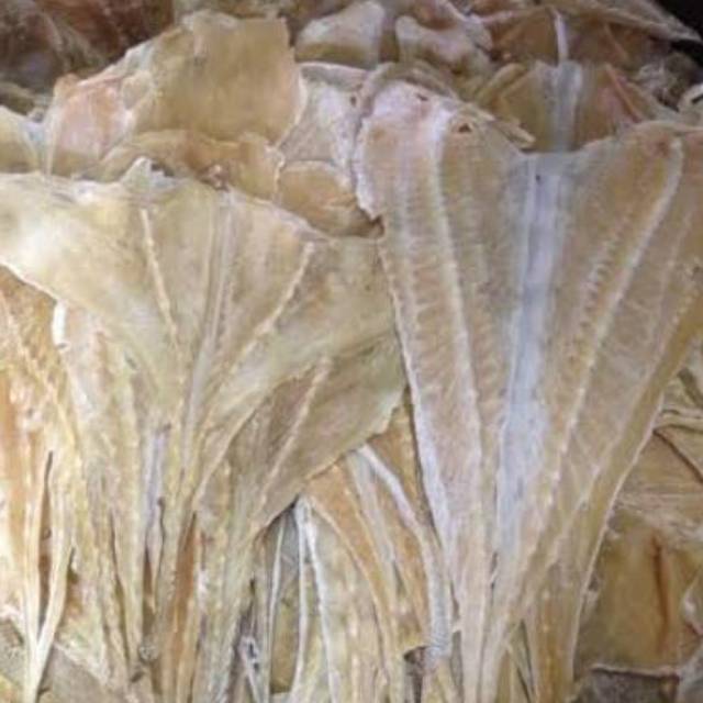 

Ikan Pari asin Medan premium (500 gram)