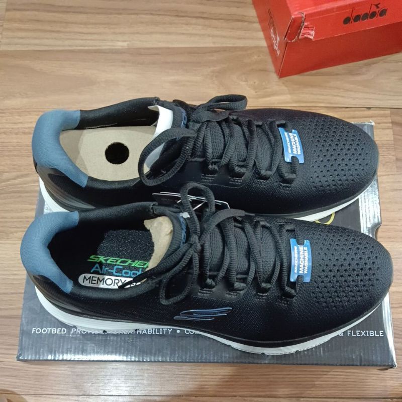 Sepatu Skechers Flex Advantage 4.0