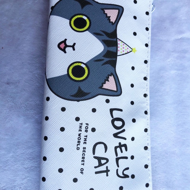 

Pencil case/Tempat pensil/Tepak Cat