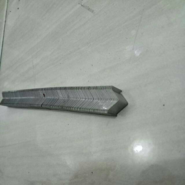 Paku v untuk joint pigura