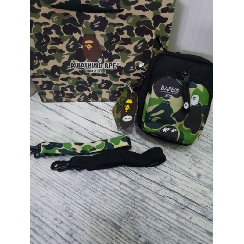 BAPE CAMO double strep slingbag