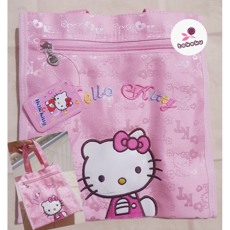 

Sanrio 1976 - Hello Kitty Bag
