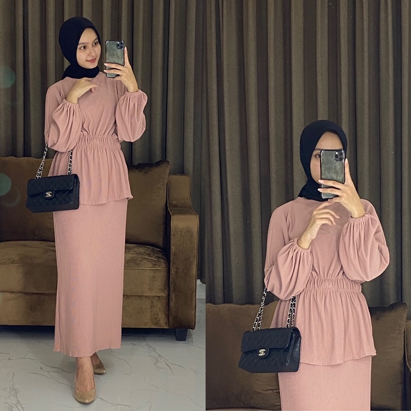 SANIA SET / SETELAN WANITA BAHAN PLEATS IMPORT / DAPAT BAJU DAN ROK