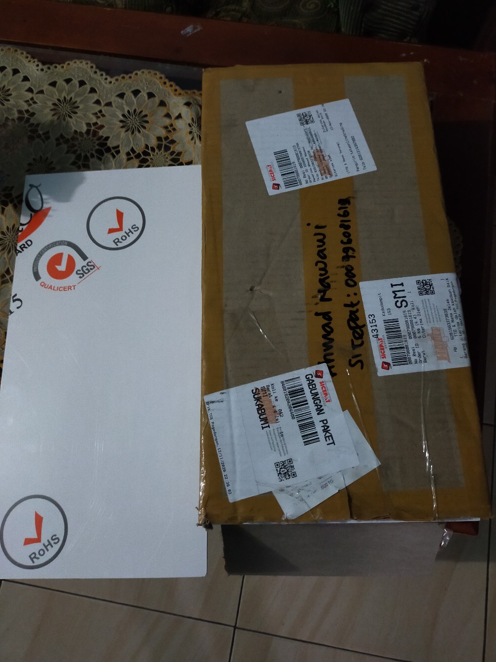 Pvc Foam Board Papan Potongan Tebal 3mm Ukuran (20x40)cm Per-pcs