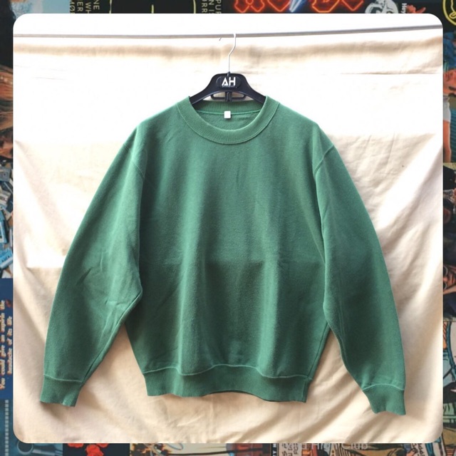 Crewneck Uniqlo Hijau Polos