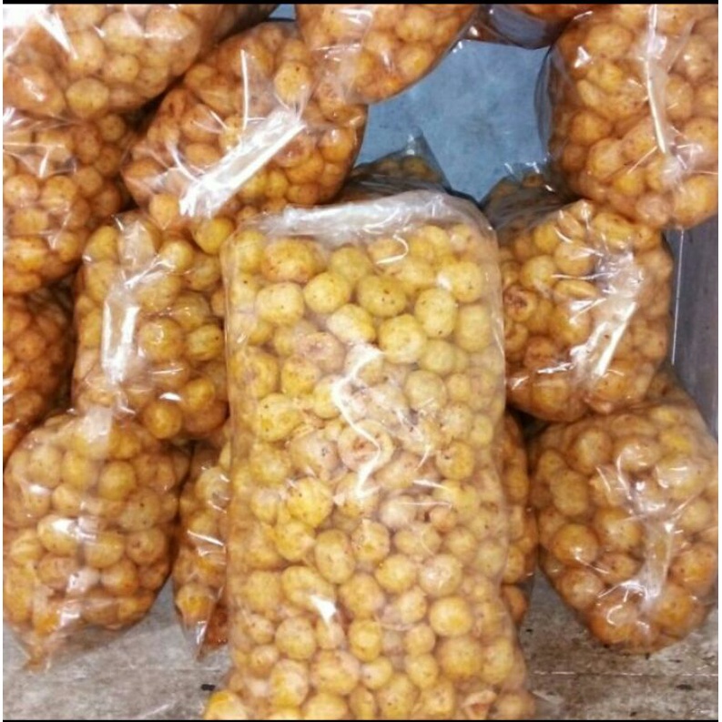 

camilan endog lewo/emplod/cimol kering khas garut