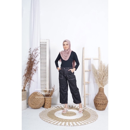 KULOT WANITA CARGO AMBER-Hitam