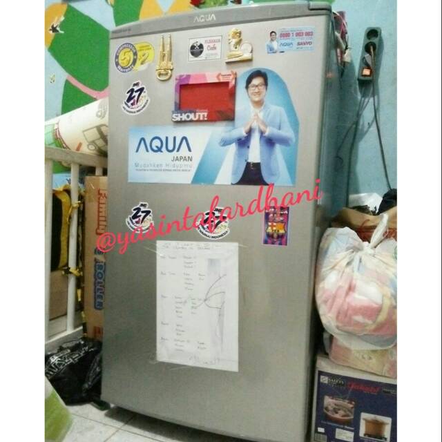 PRELOVED FREEZER AQUA JAPAN AQF-S4 (BONUS 20 BOTOL KACA UC1000)