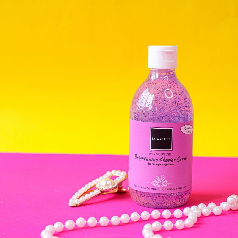Scarlett shower scrub pomegranate