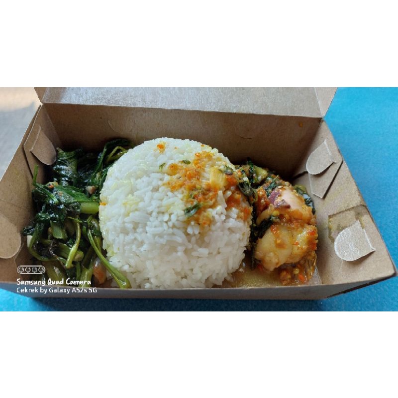 

Nasi + Cumi Woku + Sayur (100% HALAL & FRESH)