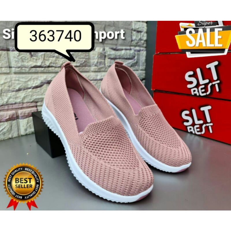 Sepatu slavina wedges / fashion