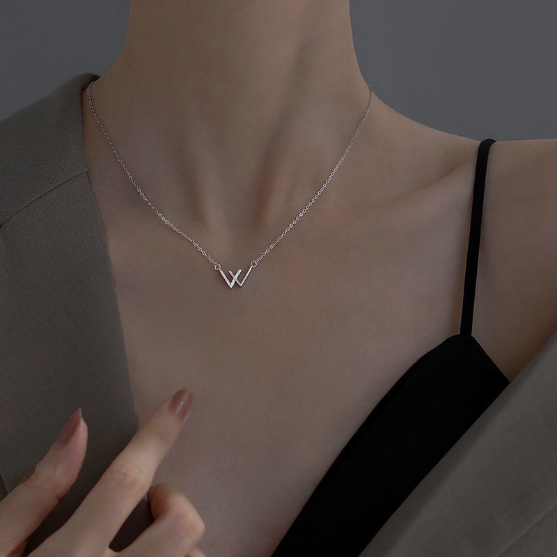 Kalung Rantai Klavikula Bahan 925 Silver Aksen Berlian Untuk Wanita