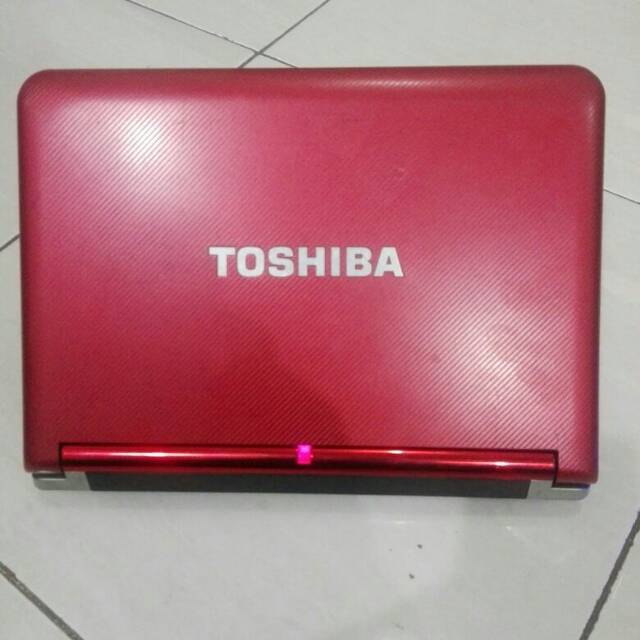 Barang bagus dgn warna menawan NOTEBOOK TOSHIBA SECOND . NETBOOK BEKAS MULUS MURAH . BKN LAPTOP