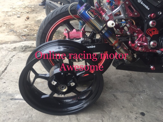 Velg racing ninja250 fi karbu 250z  lebar 5inc velg racing belakang bonus cakram