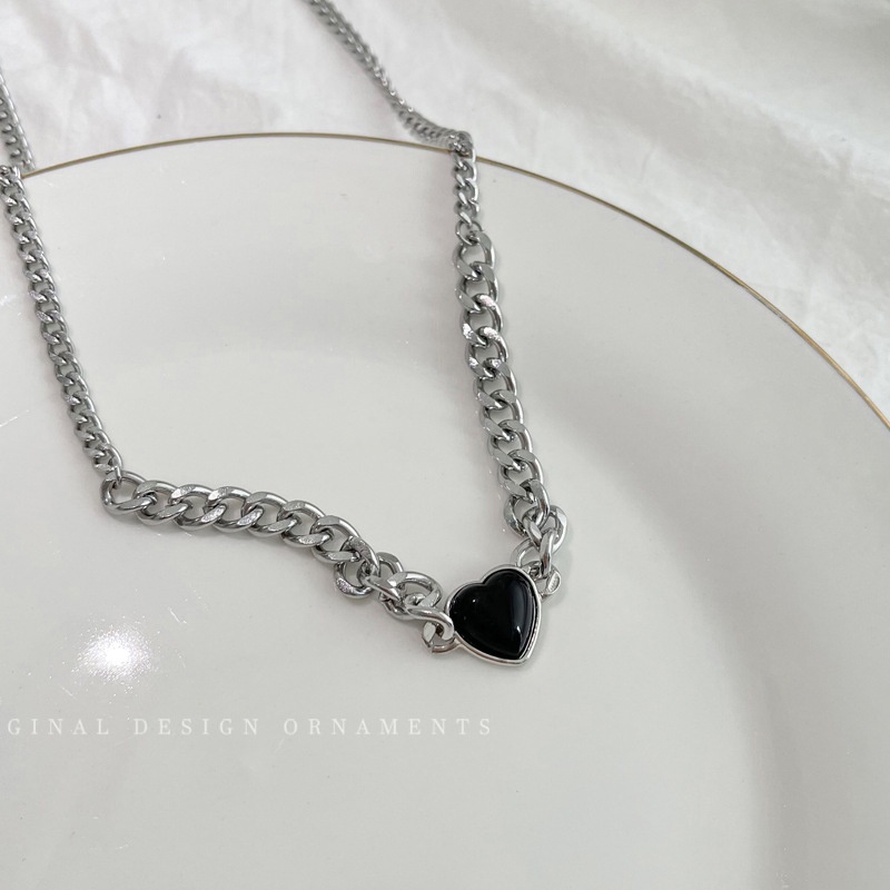 Black Love Necklace Bracelet Female Simple Style Clavicle Chain Hip Hop Chain