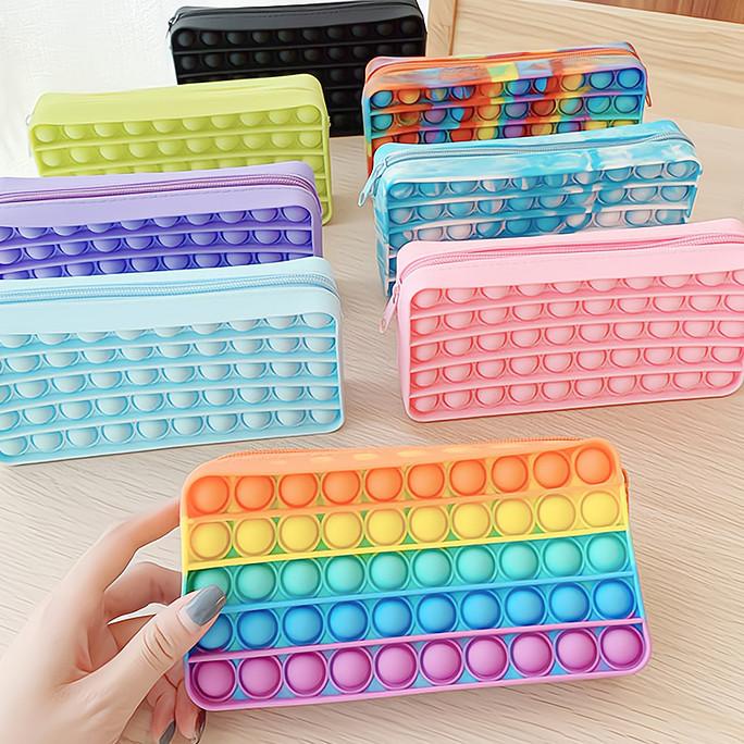 

SALE Kotak pensil POP IT Tempat Pensil Alat Tulis Kekinian Bubble Fidget/TEMPAT PENSIL AESTHETIC/TEMPAT PENSIL ANAK PEREMPUAN/TEMPAT PENSIL LUCU/TEMPAT PENSIL 3D/TEMPAT PENSIL TRANSPARAN/TEMPAT PENSIL LUCU/TEMPAT PENSIL KOREA/TEMPAT PENSIL KAIN/TEMPAT