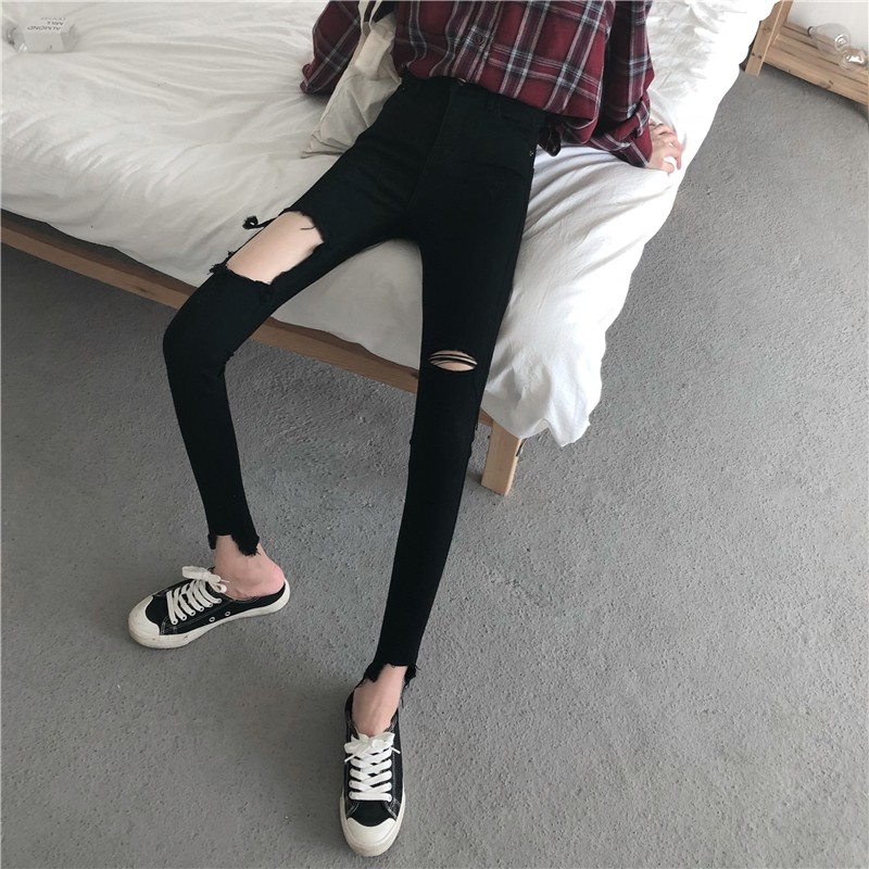 black korean outfit