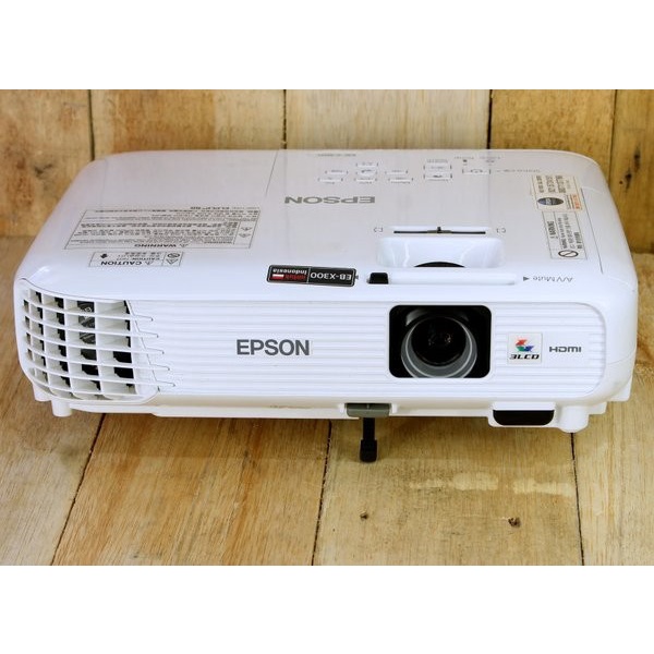 PROYEKTOR EPSON EB-X300