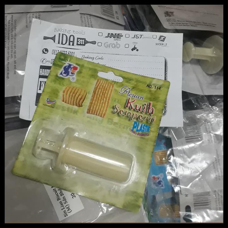 CETAKAN KUE NASTAR DORONG / CETAKAN NASTAR GULUNG / ACUAN NO 114