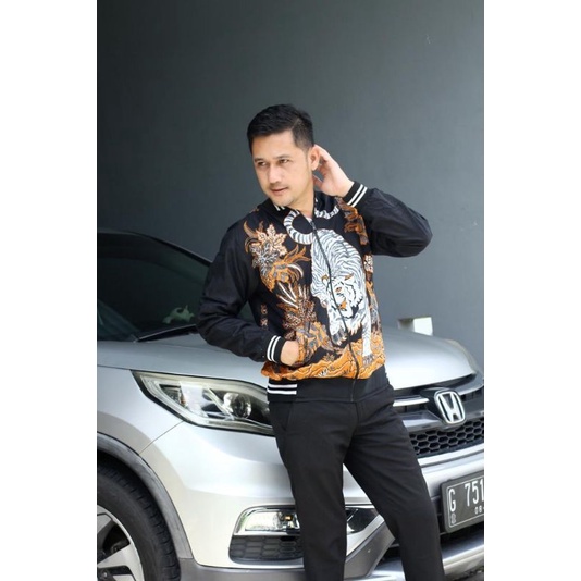 Jaket pria motif macan putih lapis  Furing ERO
