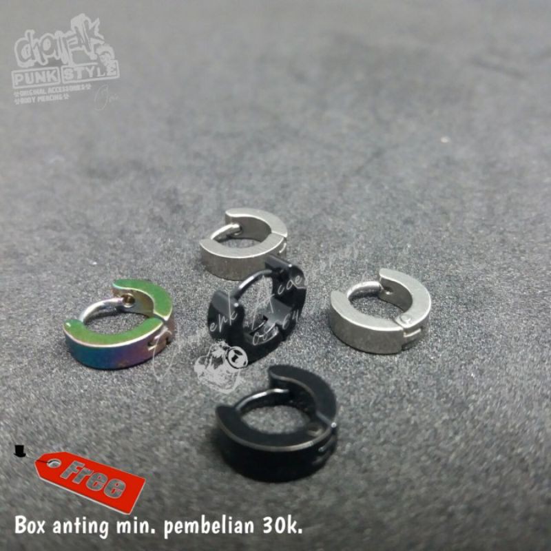 Piercing earring anting tindik titanium hitam-silver-pelangi(kecil)