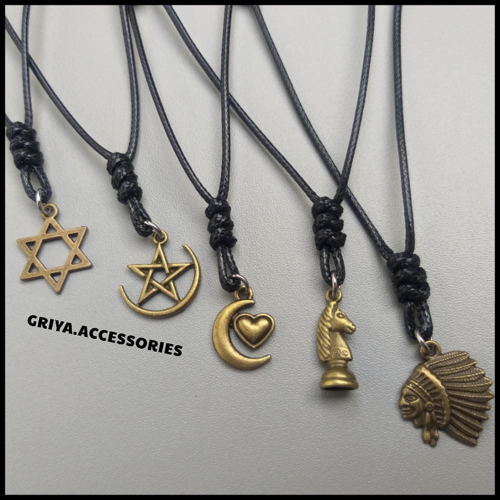 Kalung Tali Hitam Liontin Bronze Bulan  Dan Bintang