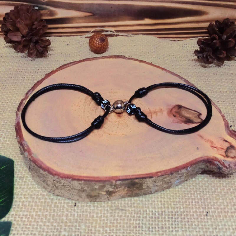 Gelang Magnet Tali Couple Inisial Huruf Dadu Custom Pria Wanita