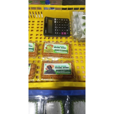 

KUE PIA SPESIAL KACANG HITAM / BAKPIA PIA ISI KACANG HITAM SPESIAL