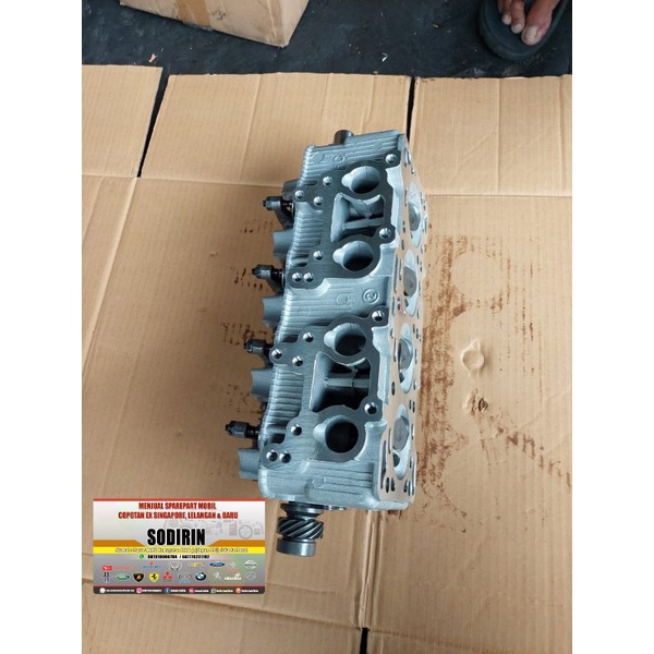 Cylinder Head suzuki carry 1.0
