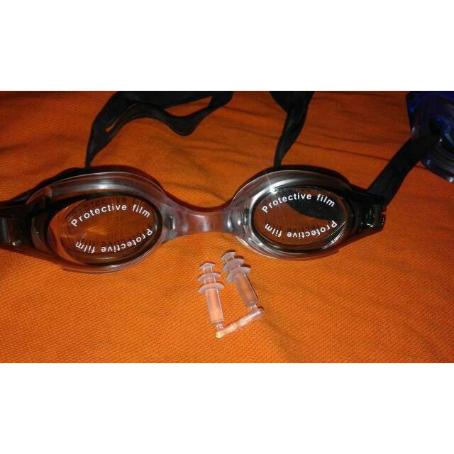 KACAMATA RENANG ANTIFOG &amp; UV SPEEDO