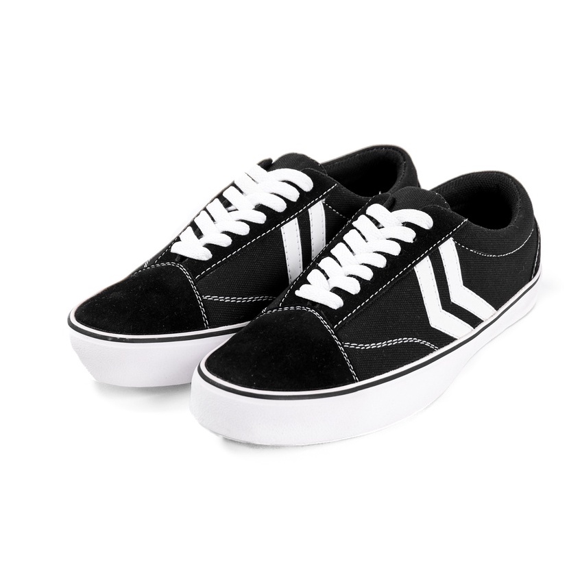 Sepatu Pria Sneakers Casual - Sepatu Sekolah Pria &amp; Wanita Robweld Warna Hitam