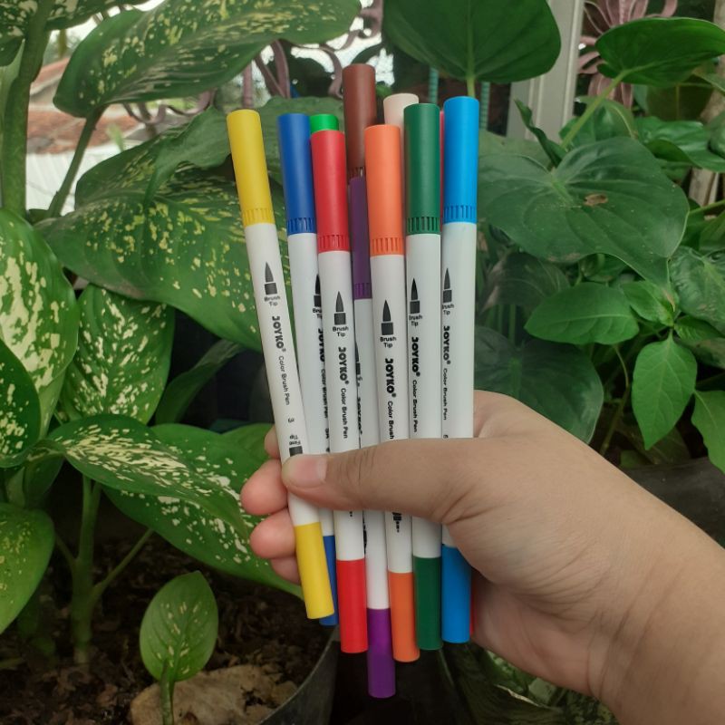

Satuan Joyko Brushpen Putih / Joyko color brush pen