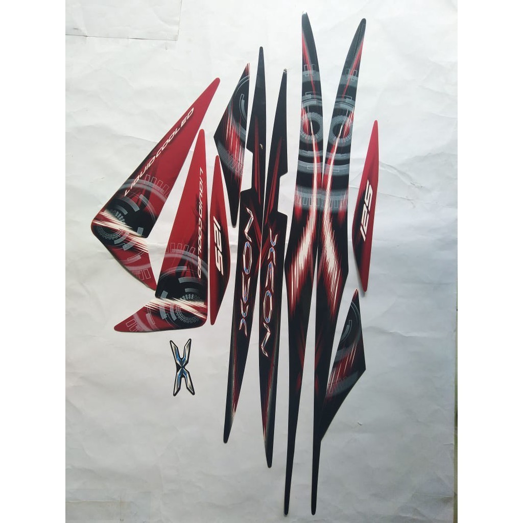 stiker striping yamaha xeon 125 2012 hitam merah