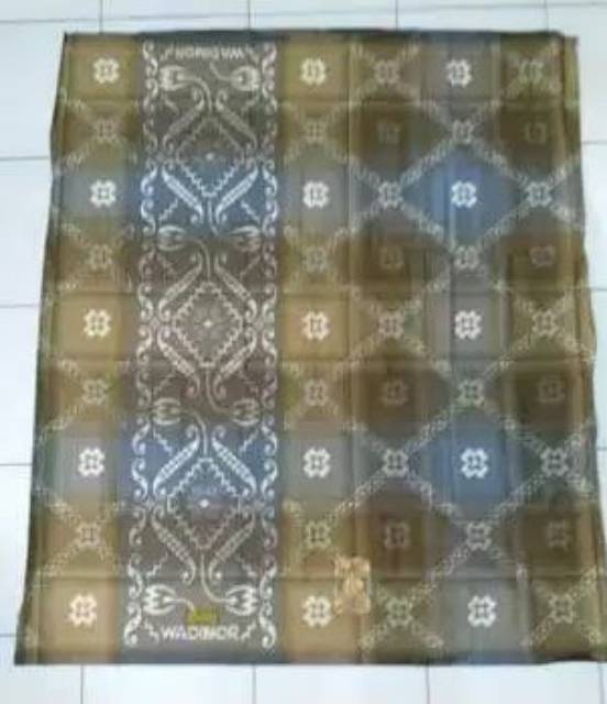 Sarung Wadimor Motif Balimoon