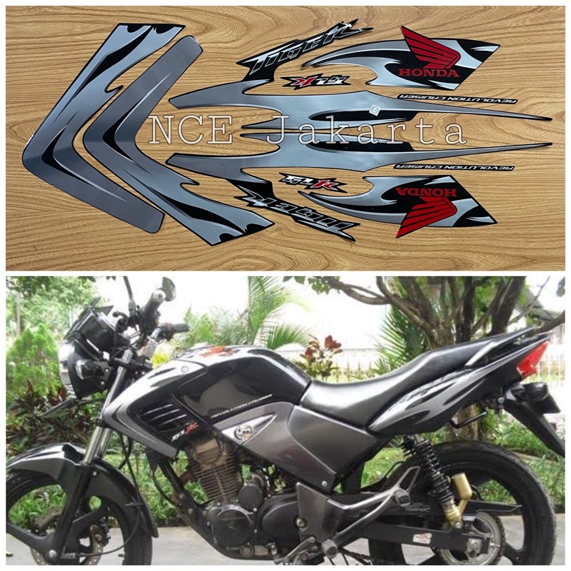 STIKER STRIPING HONDA TIGER 2007 HITAM