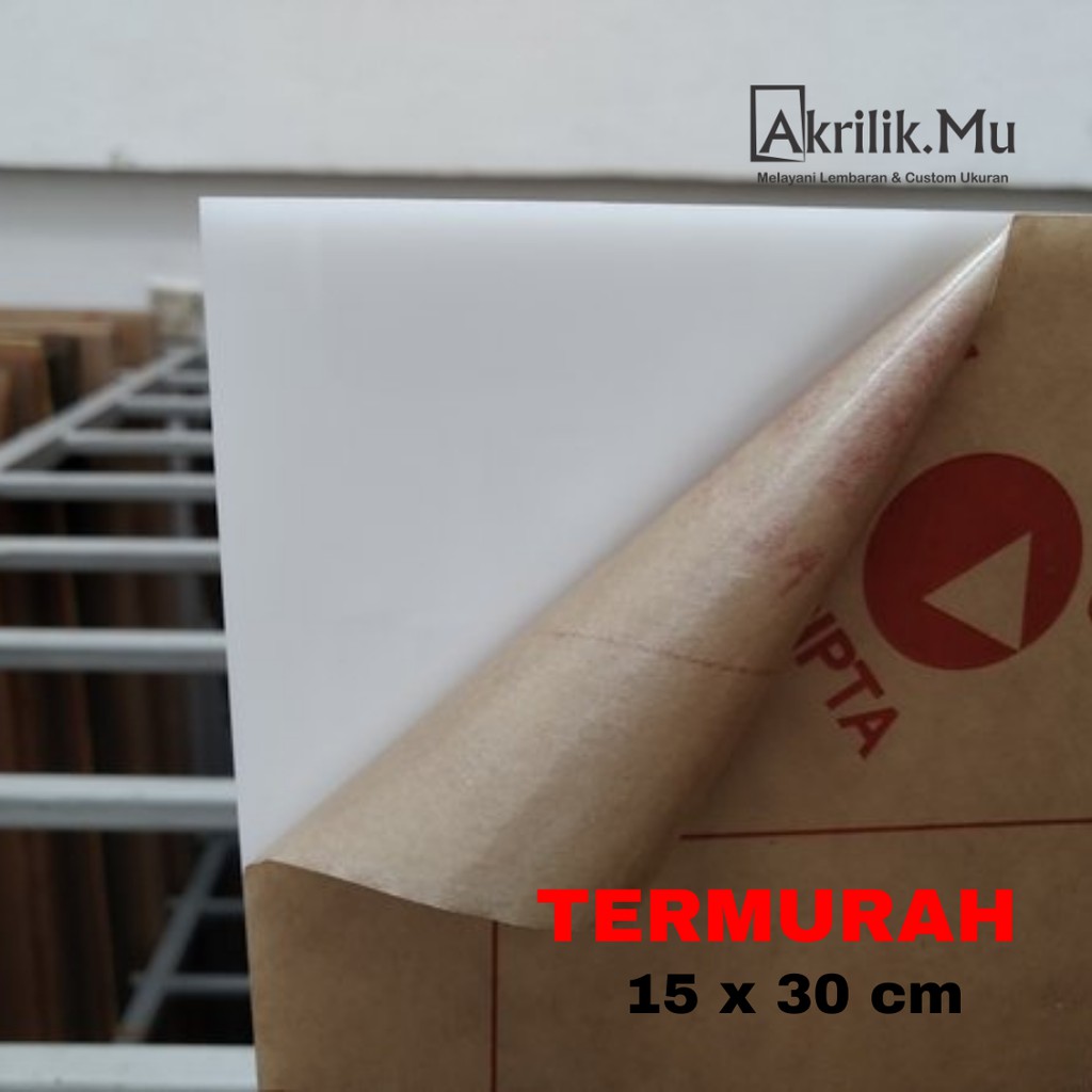 Lembaran Akrilik 15x30cm 2mm &