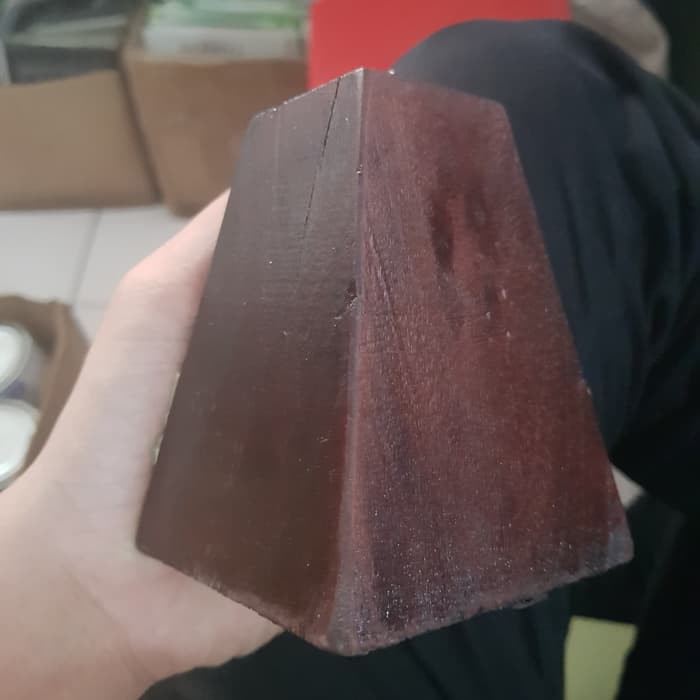 Kaki Kursi /Sofa Kayu Piramid 10CM (kayu mahoni)