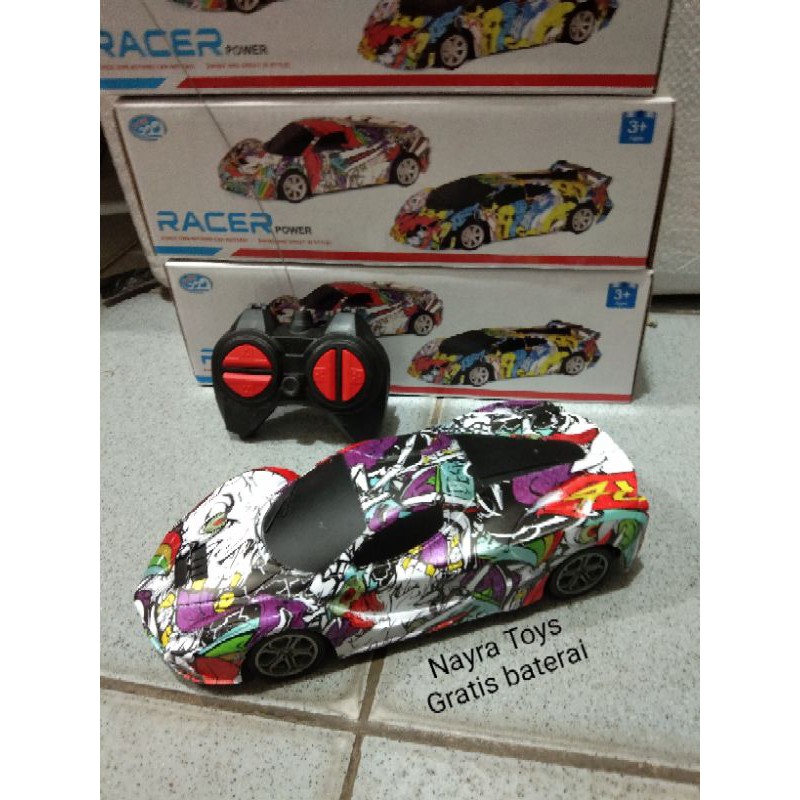 Mainan mobil remot racer/sedan loreng