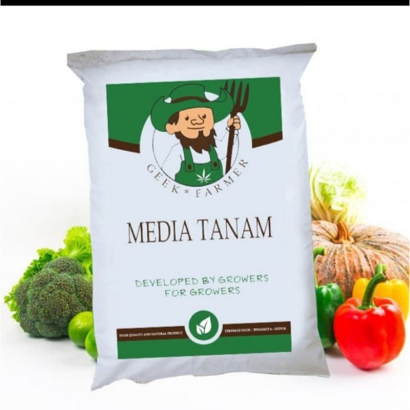 Media Tanah Organik Premium (Geek Farmer)