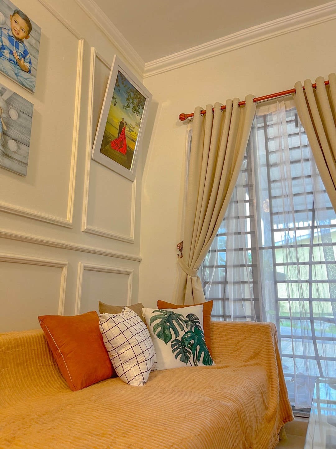 Clover Throw Blanket In Camel