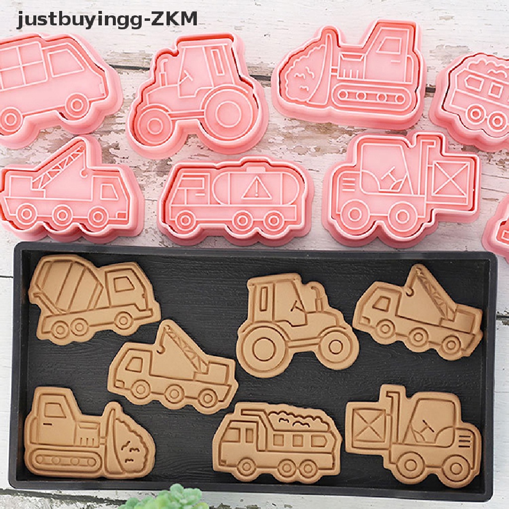 8pcs / set Cetakan Pemotong Kue / Biskuit Bentuk Kartun Kendaraan 3D Untuk Alat Baking